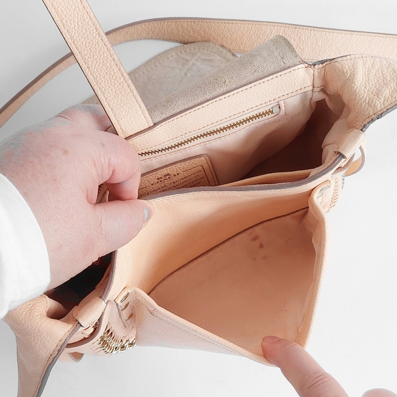 Coach Dakota Whipstitch Apricot Leather Saddle Bag - Picture 12 of 16